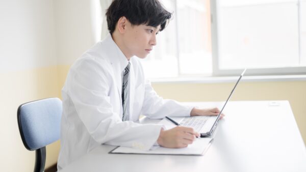 「提案ができない」「売れない」スタッフの効果的な育成：４つの自信